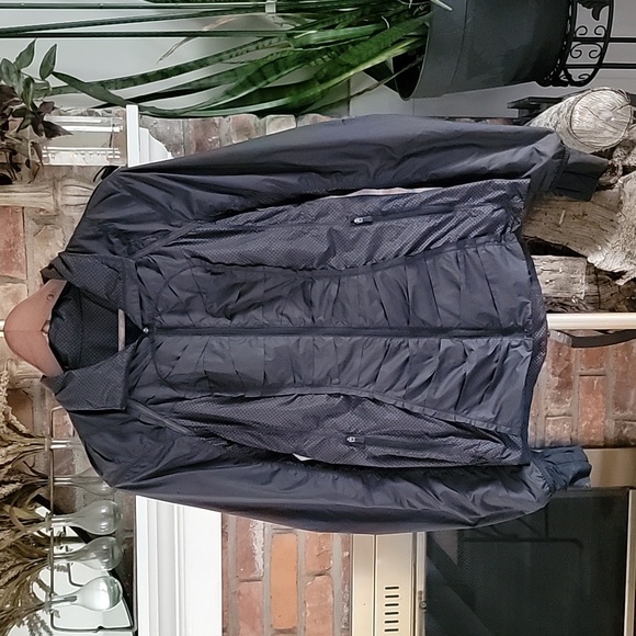 Lululemon Athletica Womens Run Take Flight Full Zip/ZipUp Jacket Black Size 6 - Picture 1 of 13